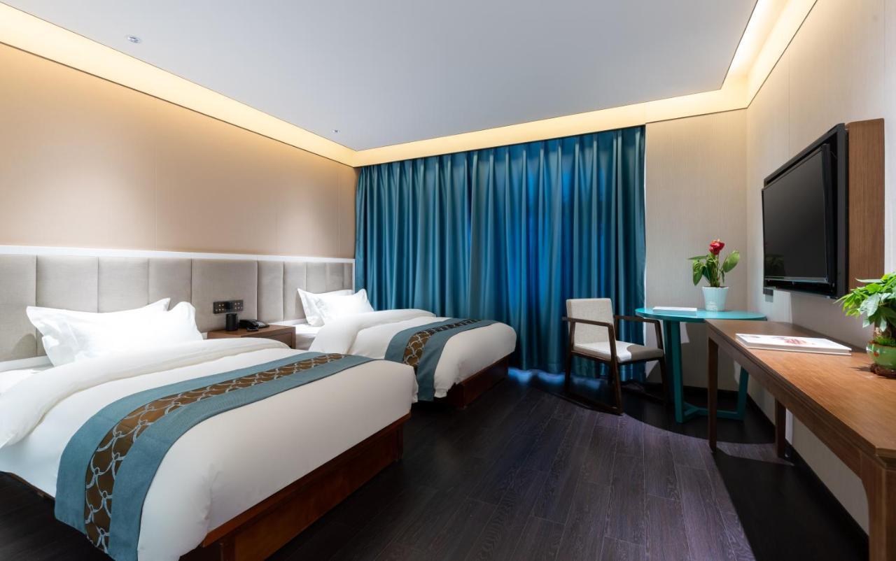 Beijing Tangfu Hotel - Located In The City Center Adjacent To The Subway Station Close To Nanluoguxiang Gulou Lama Temple Tiananmen Square Forbidden City Temple Of Heaven Providing Laundry Car Rental And Ticketing Services Exterior photo