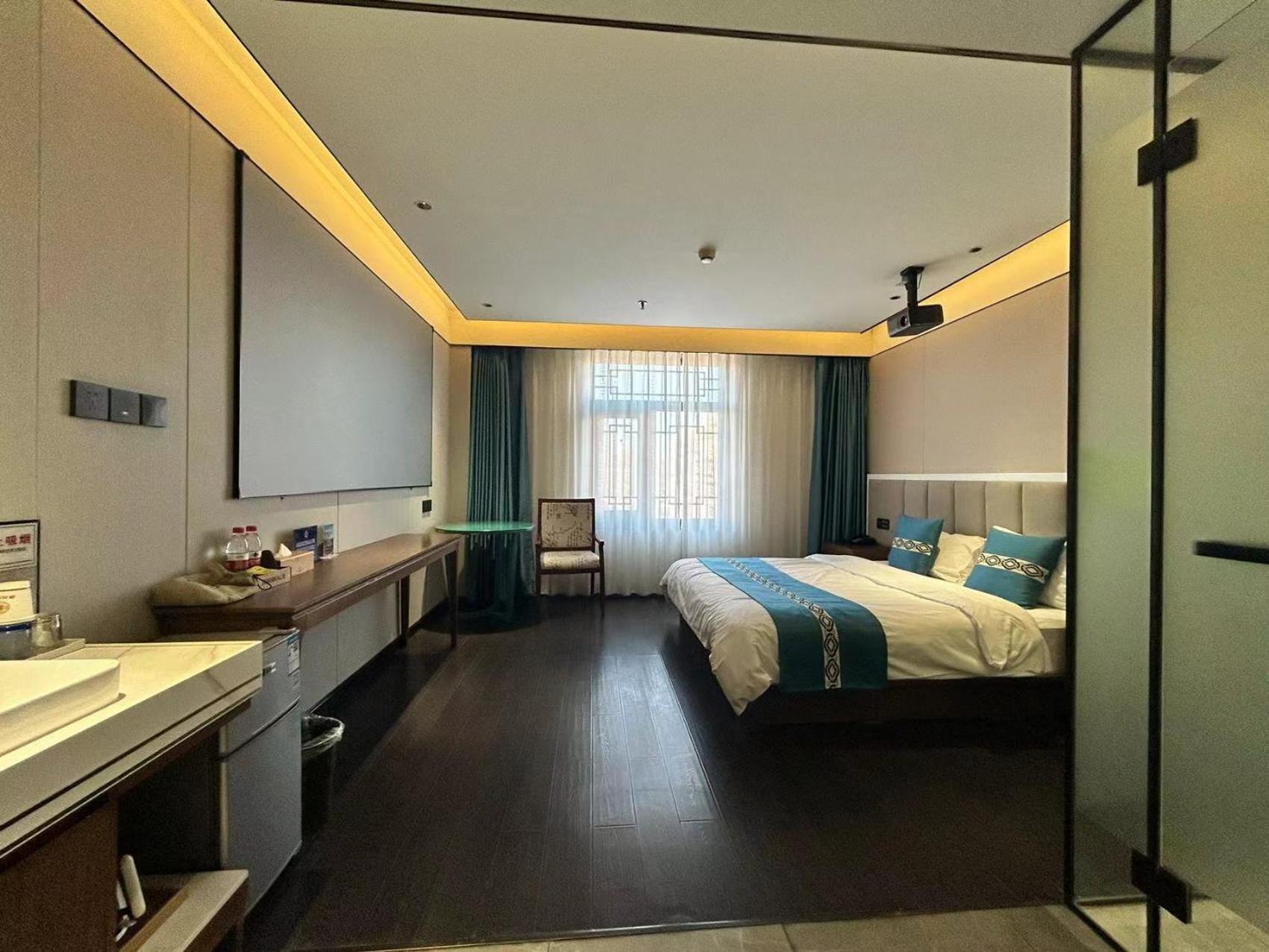 Beijing Tangfu Hotel - Located In The City Center Adjacent To The Subway Station Close To Nanluoguxiang Gulou Lama Temple Tiananmen Square Forbidden City Temple Of Heaven Providing Laundry Car Rental And Ticketing Services Exterior photo