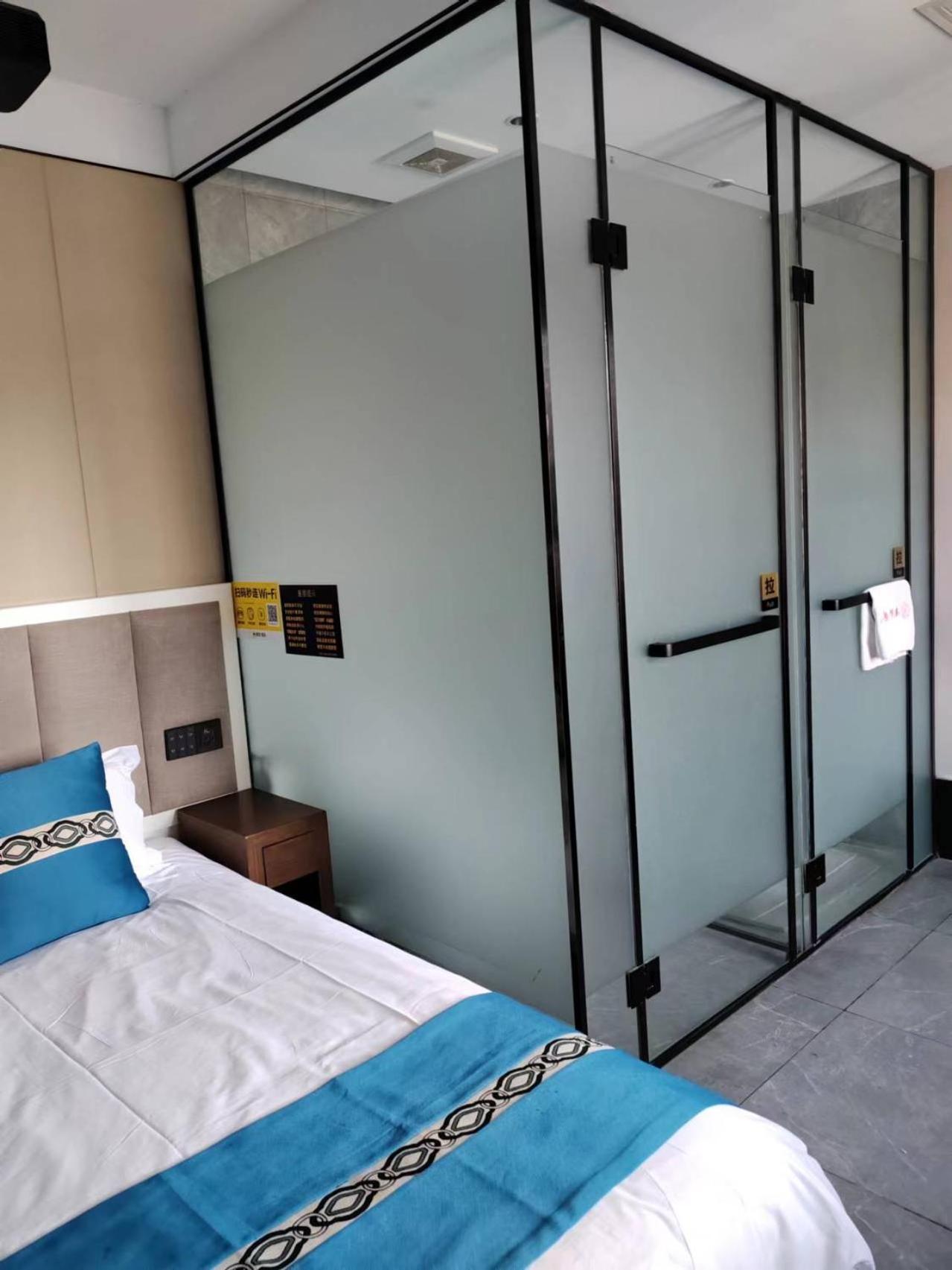Beijing Tangfu Hotel - Located In The City Center Adjacent To The Subway Station Close To Nanluoguxiang Gulou Lama Temple Tiananmen Square Forbidden City Temple Of Heaven Providing Laundry Car Rental And Ticketing Services Exterior photo