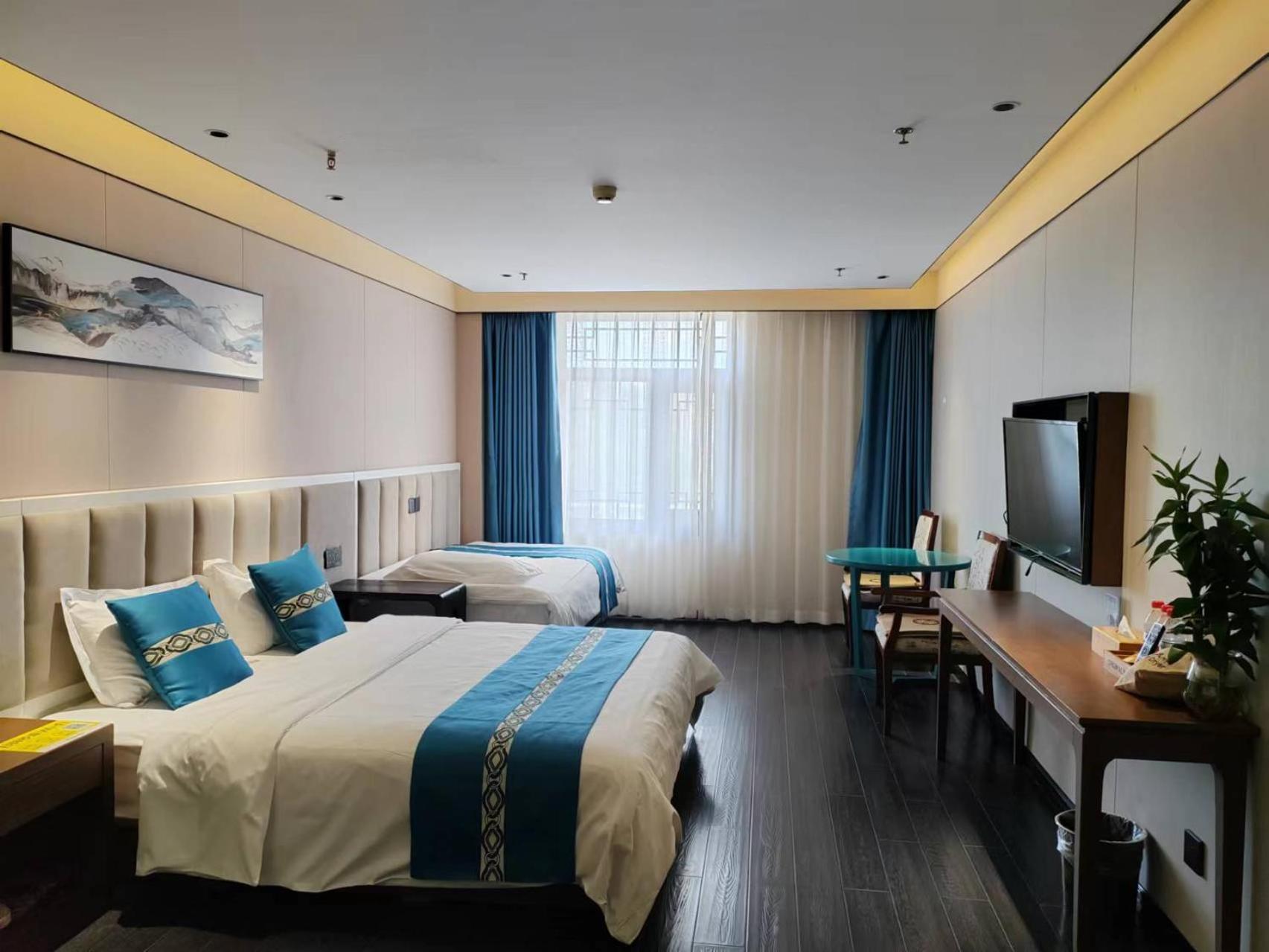 Beijing Tangfu Hotel - Located In The City Center Adjacent To The Subway Station Close To Nanluoguxiang Gulou Lama Temple Tiananmen Square Forbidden City Temple Of Heaven Providing Laundry Car Rental And Ticketing Services Exterior photo